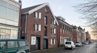 Burg. de Jonghkade 19A in Maassluis
